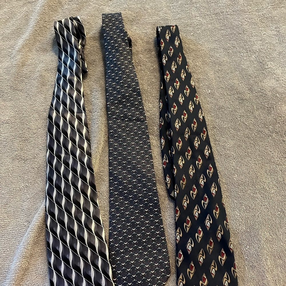 Men’s ties set of 3
